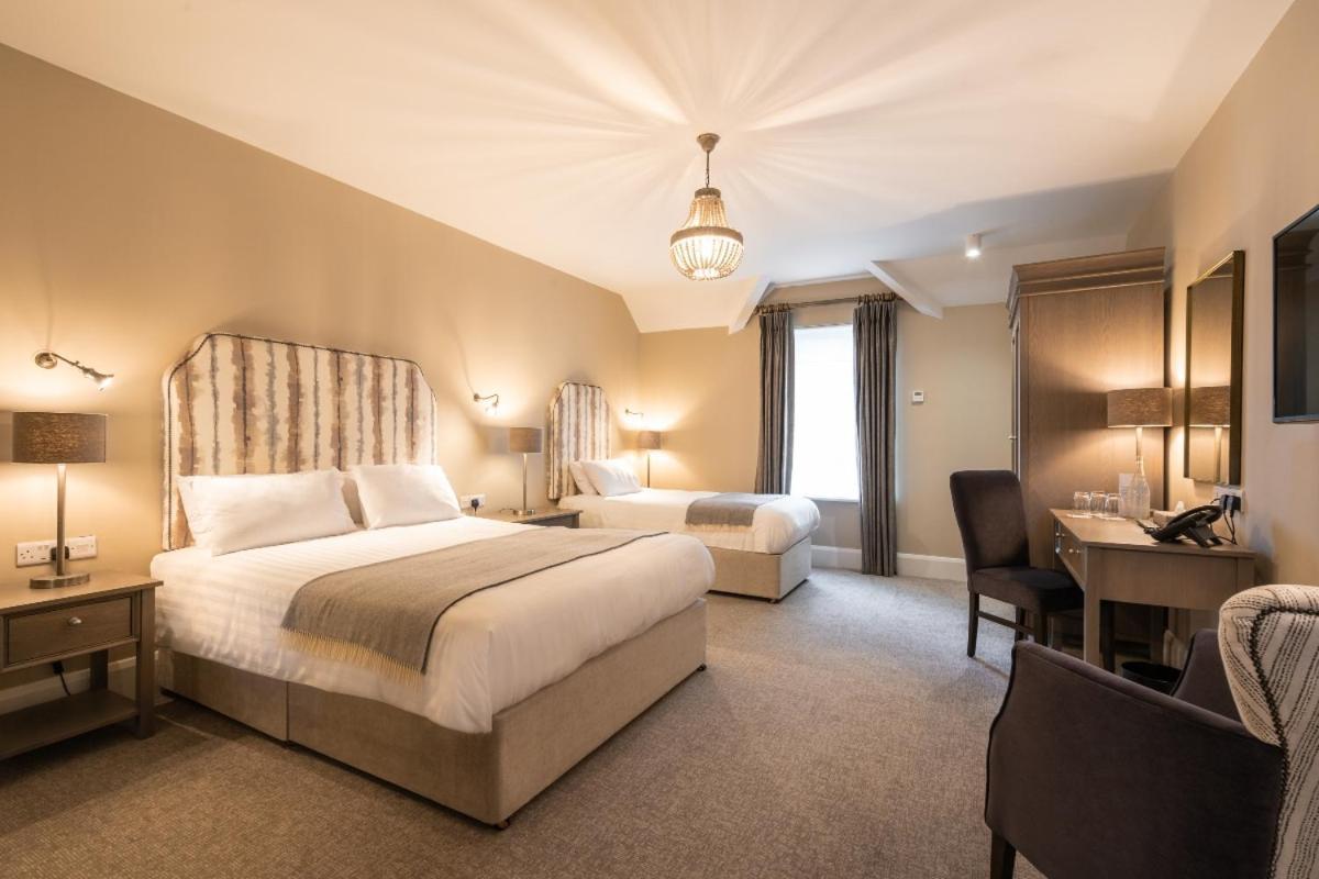 The Salthouse Hotel Ballycastle Extérieur photo