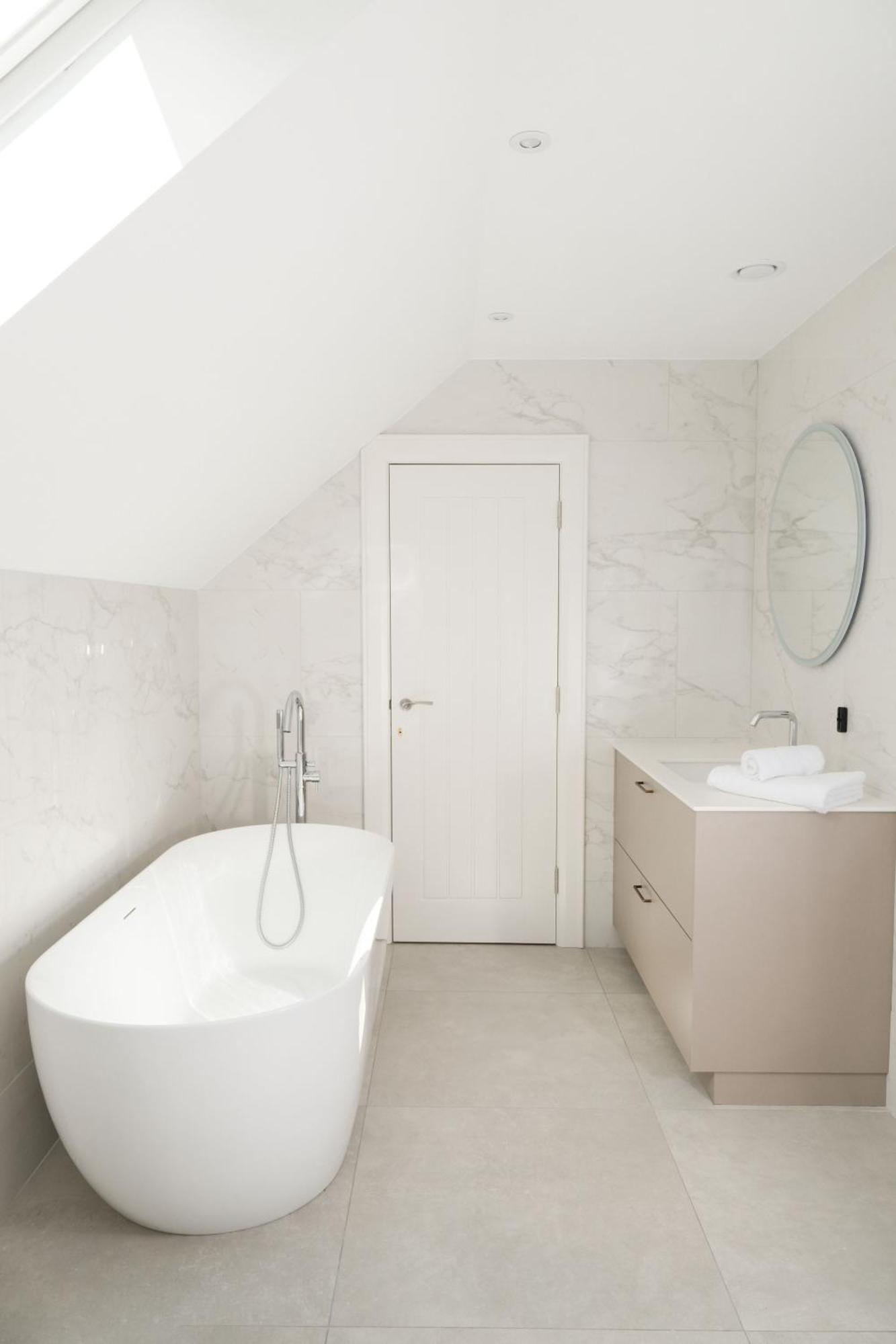The Salthouse Hotel Ballycastle Extérieur photo