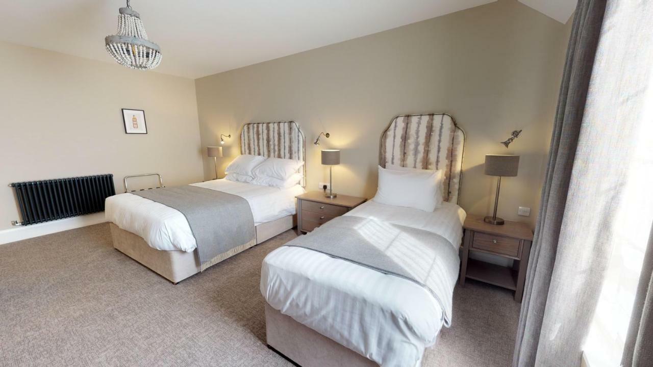 The Salthouse Hotel Ballycastle Extérieur photo